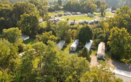 Bluegrass Parks LLC: Lancaster MHP (Mobile Home Park) Picture 1