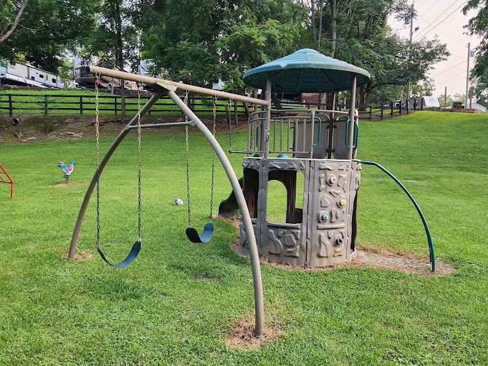 Chimney Rock RV Park Picture 4