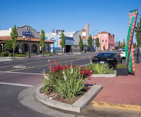 Lazy Corral Trailer & RV Park