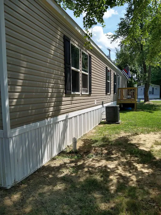 Lazy Acres MHC Picture 9