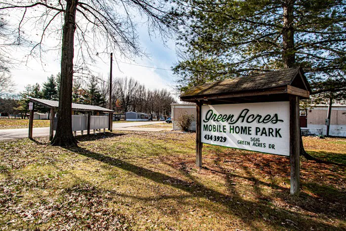 Green Acres Mobile Home Park Picture 4