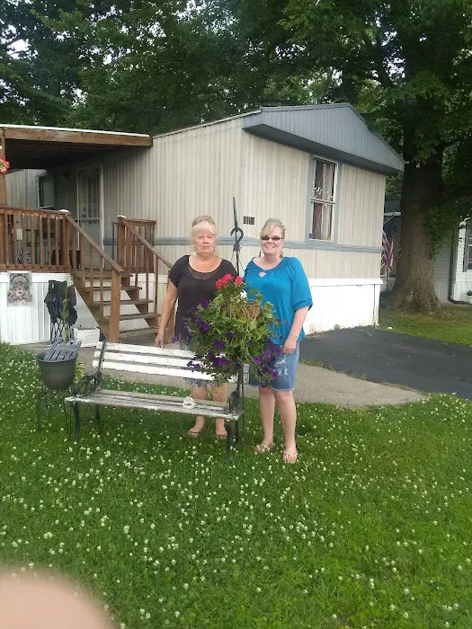 Clark's Mobile Home Park Picture 6