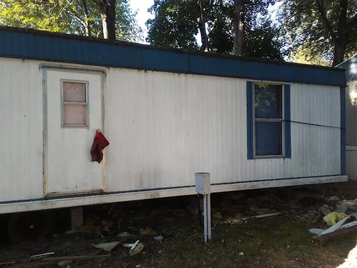 Clark's Mobile Home Park Picture 3