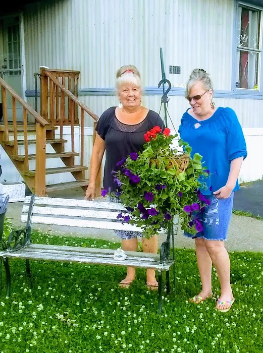 Clark's Mobile Home Park Picture 1