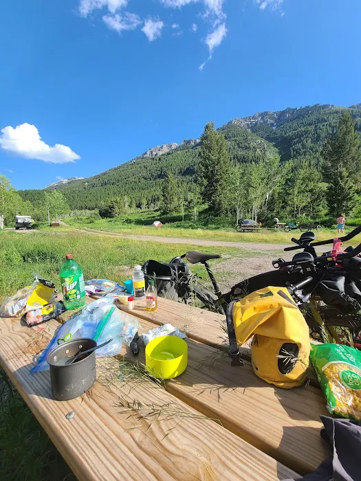 Upper Lake Campground - Red Rock Lakes NWR Picture 4