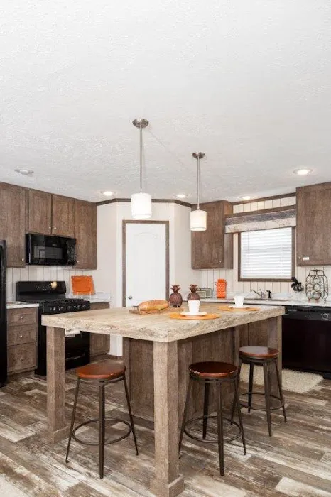 Pioneer Acres Picture 4