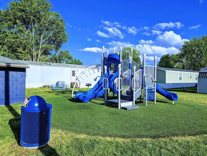 Scenic Acres Mobile Home Community Picture 8