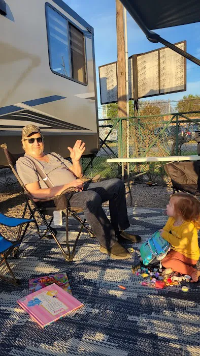 Derby Park and RV Campground Picture 3