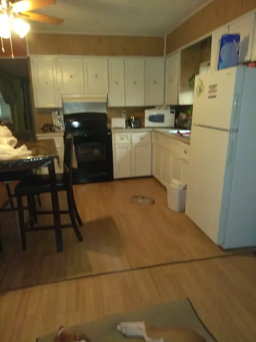 Derby Lane Mobile Home Community Picture 4