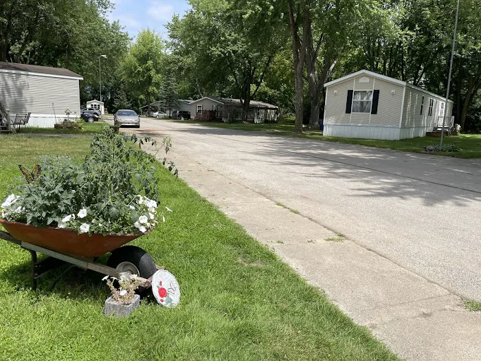 Arlington Manor Picture 1