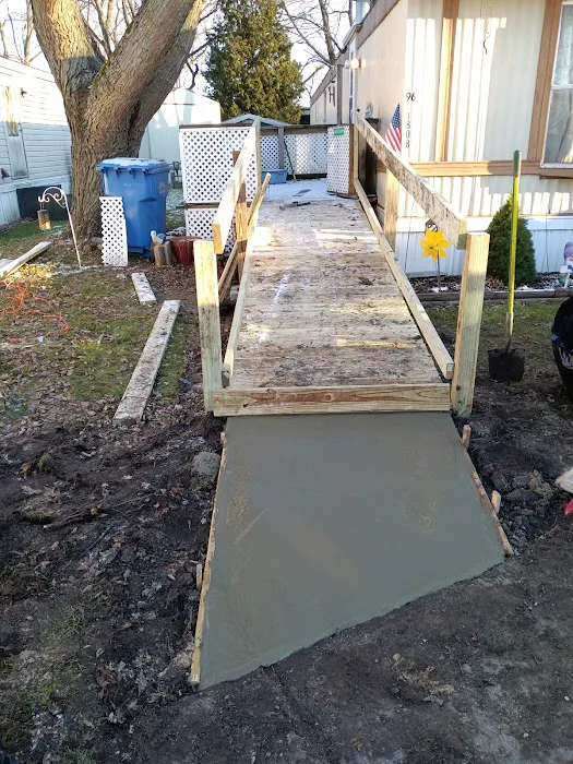 Bay Village Mobile Home Estate Picture 5