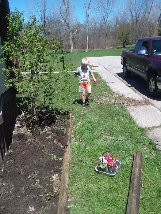 Shady Rest Mobile Plaza Picture 8