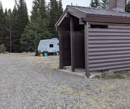 Lake Creek Trailhead & Campground