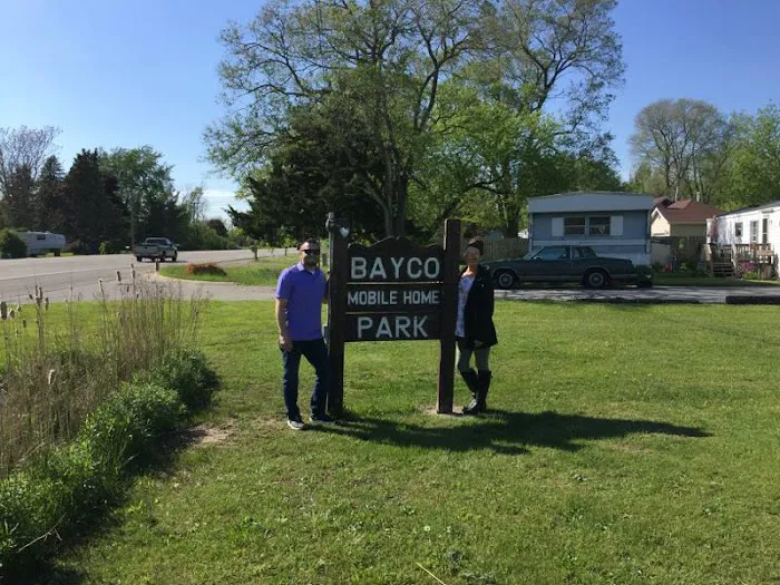 Bay City Mobile Home Park Picture 7