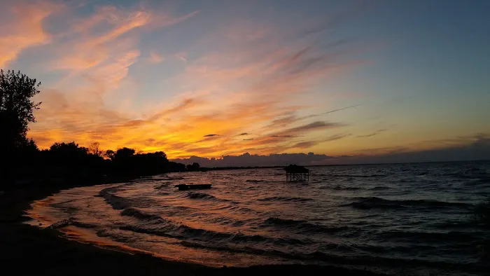 Wenona Beach Estates Picture 3