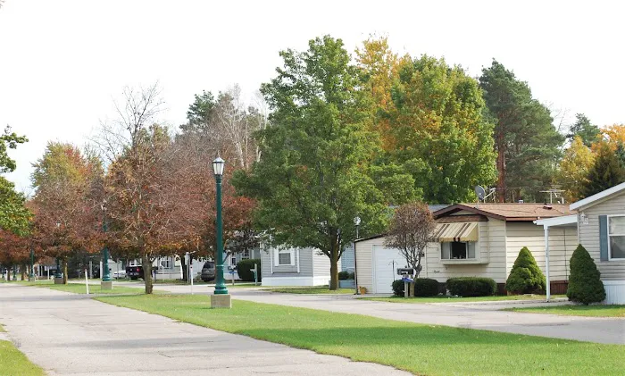 Pinecrest Estates Picture 5