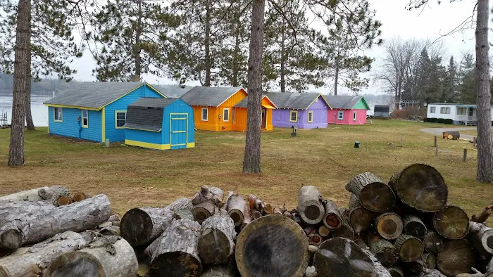 Pleasant Beach Resort, RV Lots, Cabins and Pool Picture 6