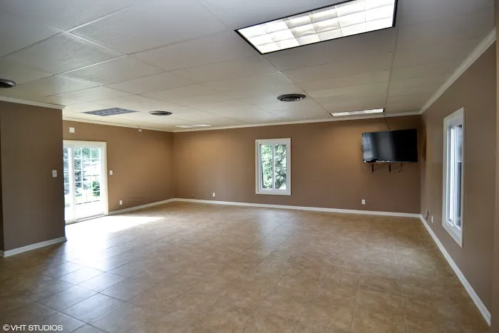 Mansard Du Lac Manufactured Home Community Picture 3