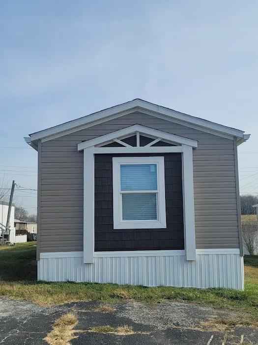 Imperial Estates Mobile Home Community Picture 4