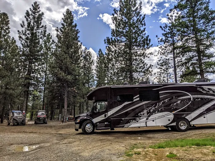 Gold Rush RV Park Picture 2