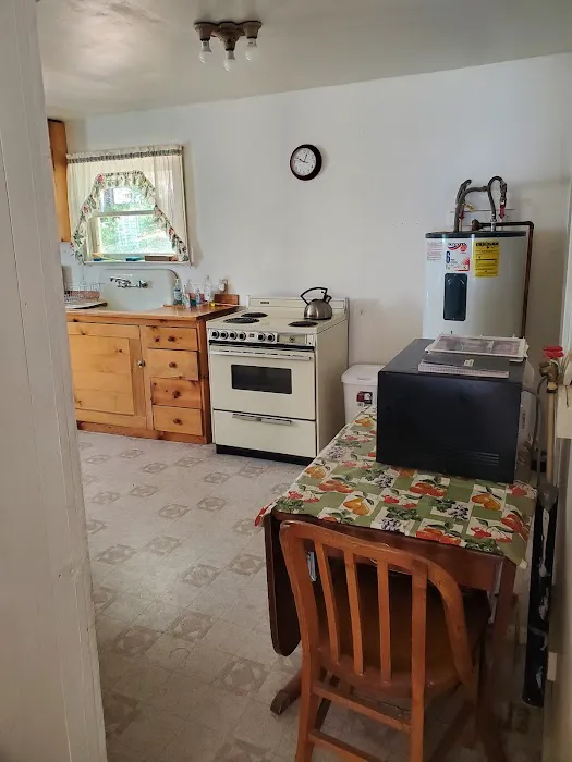 Fremont Caretaker's Cabin Picture 1