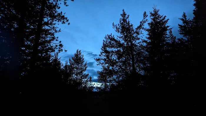 Winom Campground & Trailhead Picture 2