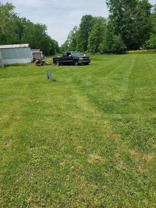 Brookfield Louisville Pointe Mobile Home Park Picture 1