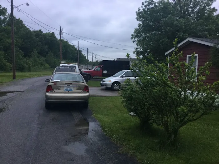 Barrington Pointe Mobile Home Park Picture 4