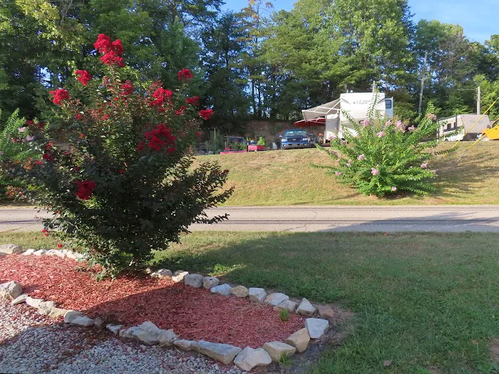 Brooks RV Park - Long and Short Term! Call us! Picture 6