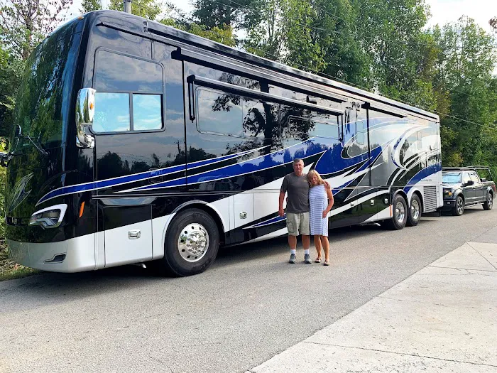 Brooks RV Park - Long and Short Term! Call us! Picture 9