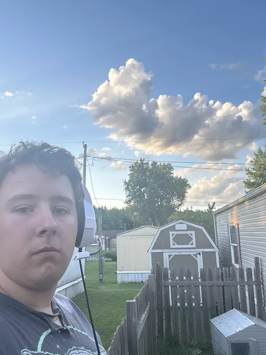 Beverlys Mobile Home Park Picture 7