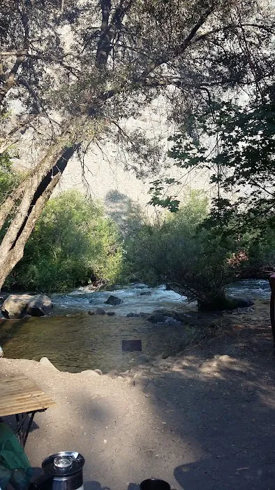 Queen Lily Campground Picture 3