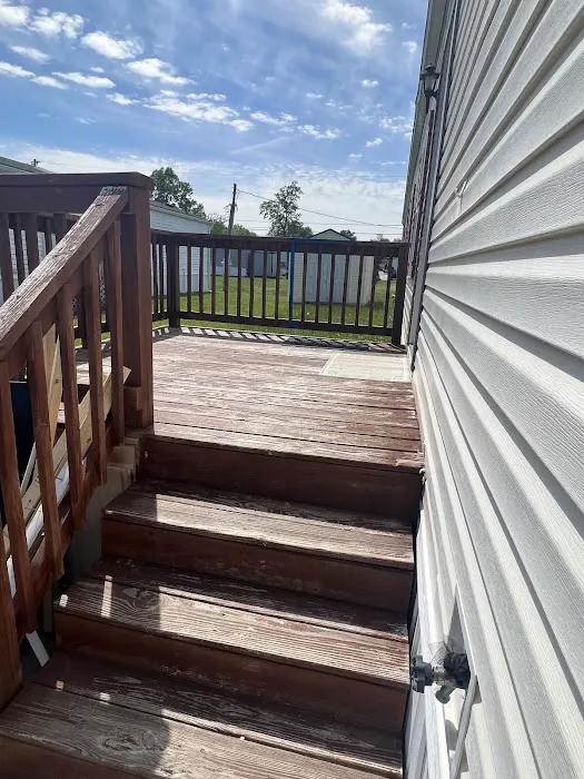 Hickory Acres Manufactured Home Community Picture 5