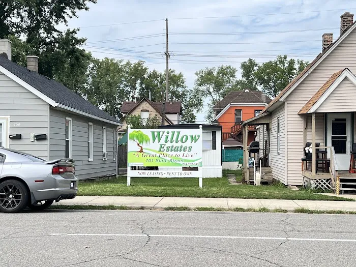 Willow Court Estates Picture 3