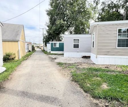 Willow Court Estates