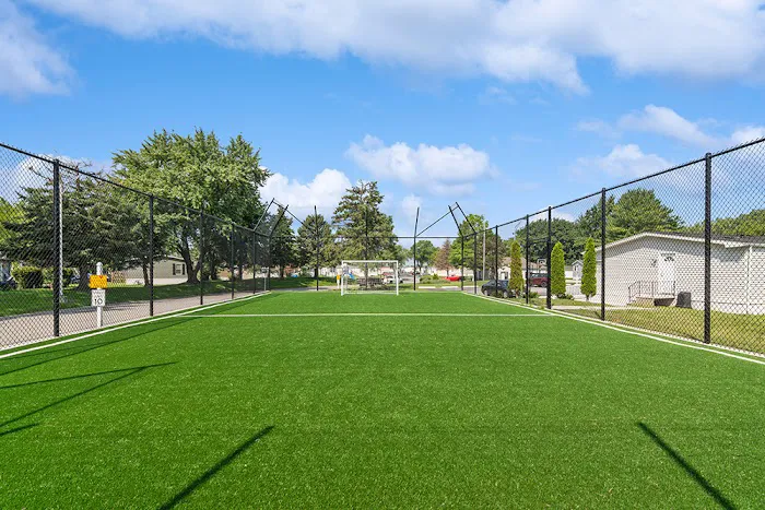 Candlelight Village Mobile Home Park Picture 4