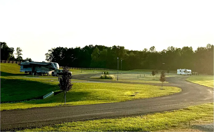 Bourbon Springs RV Resort Picture 9