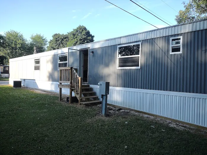 Oakwood Mobile & RV Estates Picture 7