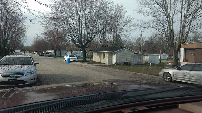 Sundale Manufactured Home Community Picture 9