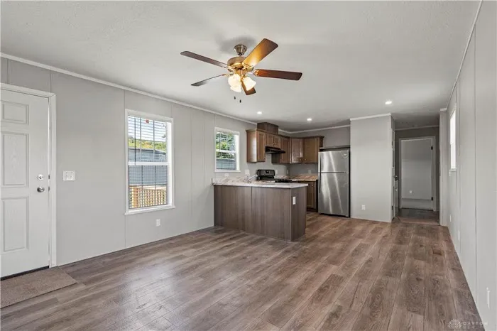 Sundale Manufactured Home Community Picture 8
