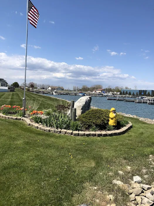 Northport Condominium Campground Picture 7