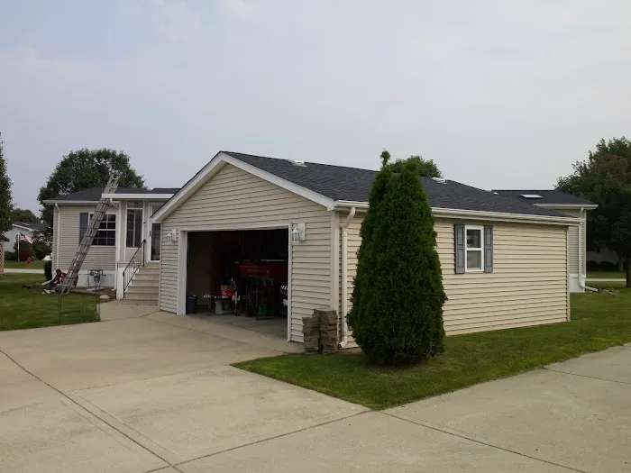 Pheasant Lake Estates Picture 7