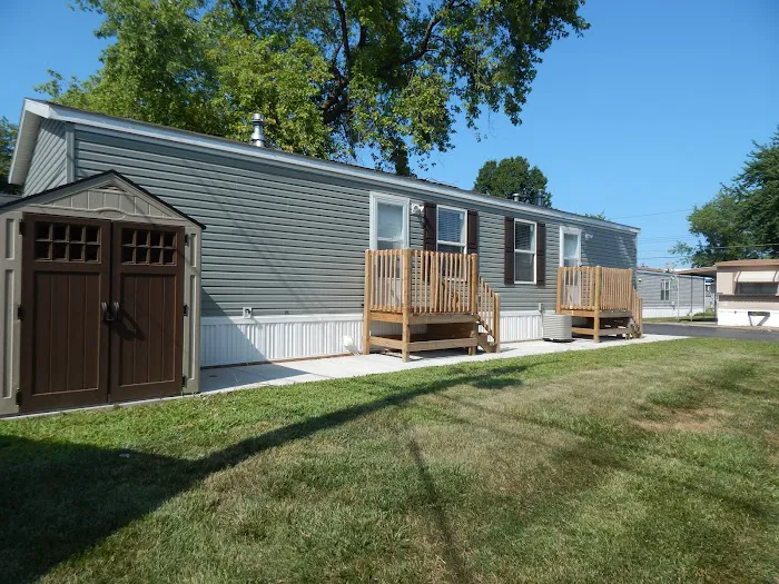 Smith Mobile Home Park Picture 5