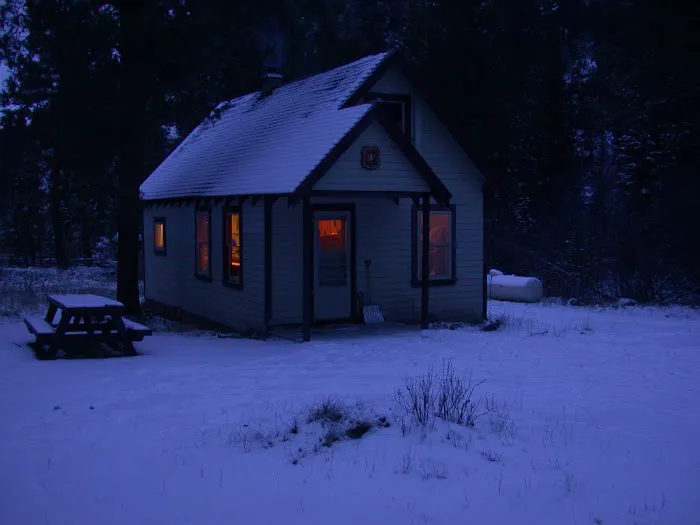 Antlers Guard Station Picture 4