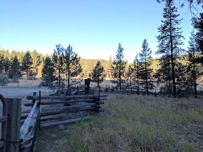 Antlers Guard Station Picture 6