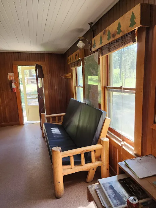 Antlers Guard Station Picture 2