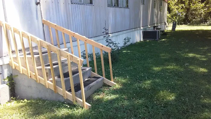 Riverbend Pointe Mobile Home and RV Park Picture 5