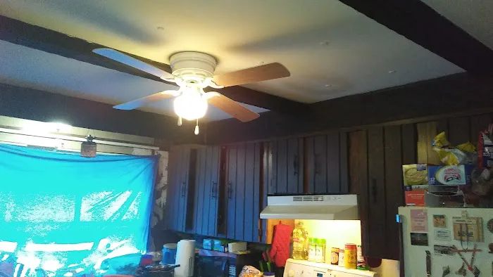 Riverbend Pointe Mobile Home and RV Park Picture 7