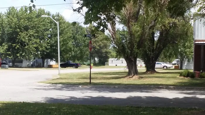 Riverbend Pointe Mobile Home and RV Park Picture 8