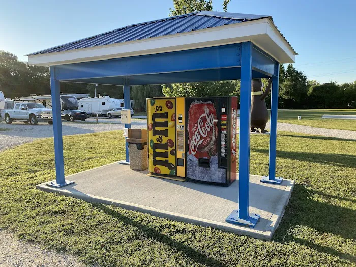 Vincennes RV Park Picture 6